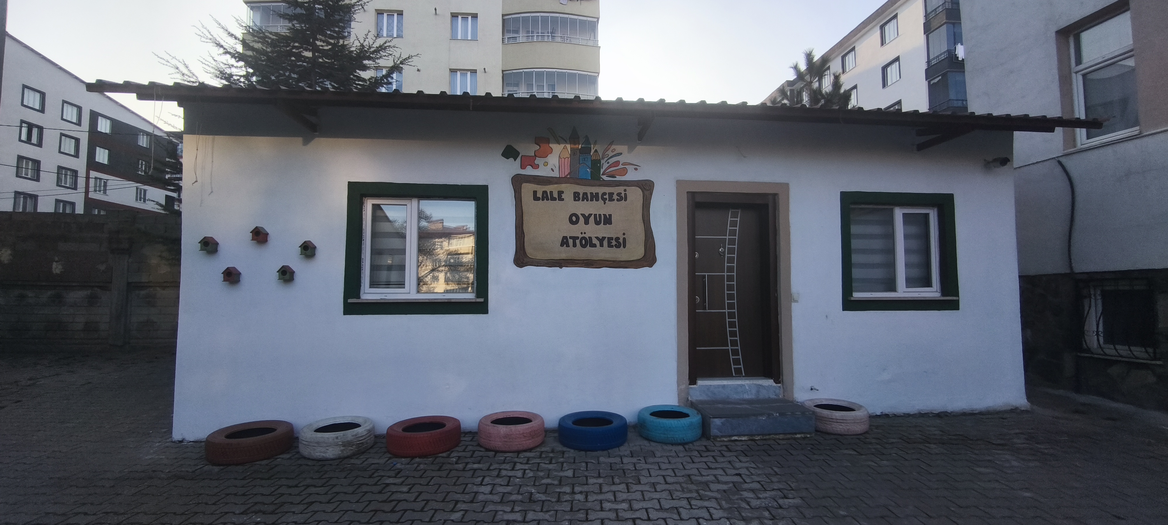 Oyun Evi Dış Görünüm